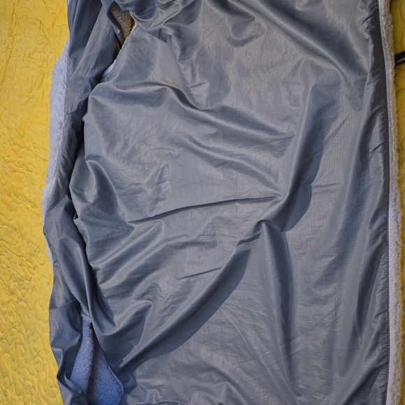 Patagonia Women's Vest - Soft Gray Fleece .(#1994).sz.XL. - Picture 13 of 14